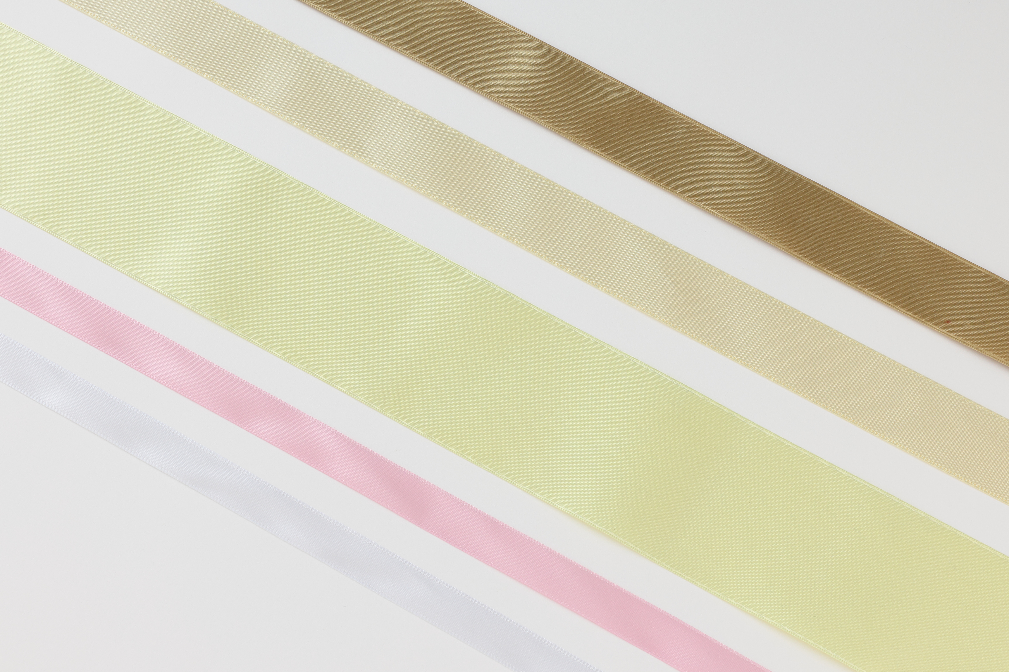 リボン ５種類 各１本